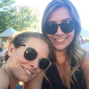 Meet your Posher, Talia